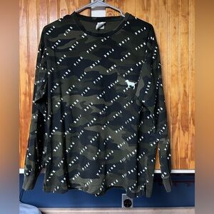 Womens PINK long sleeved T-shirt size M